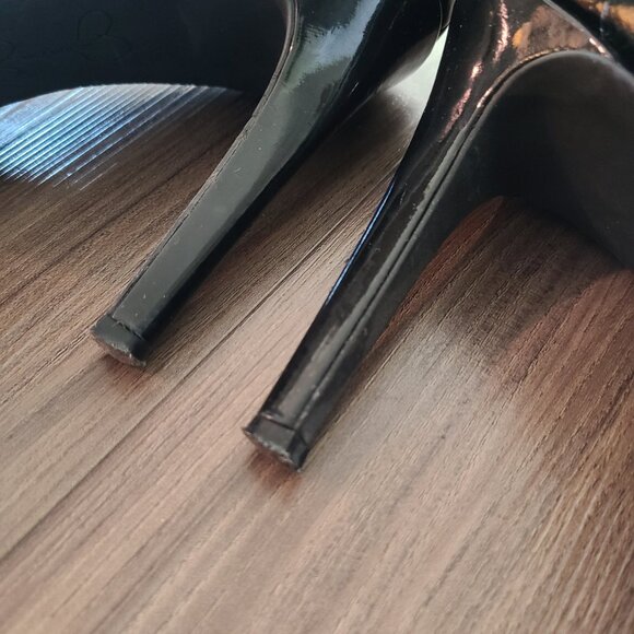 Jessica Simpson black pumps 9.5M - Picture 3 of 7